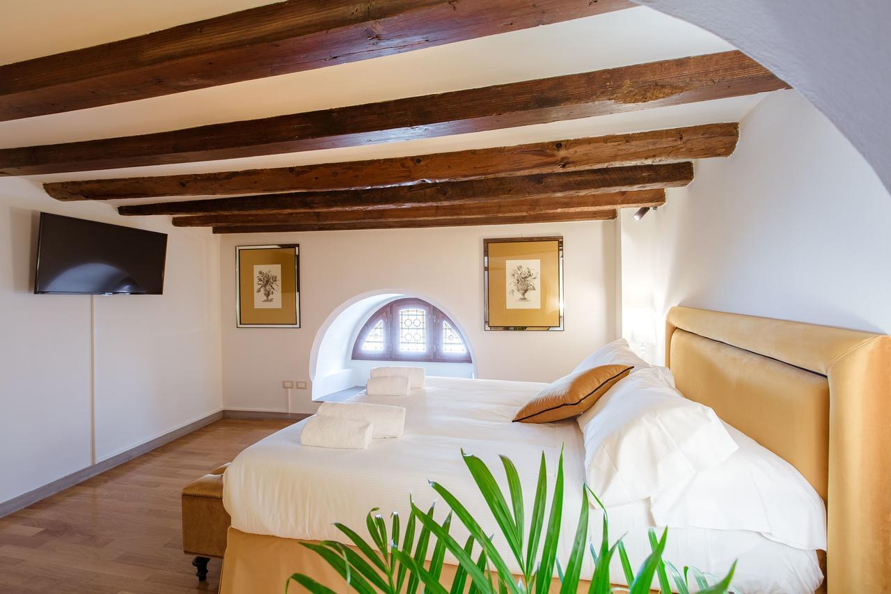 Relais Tosinghi Pensión
